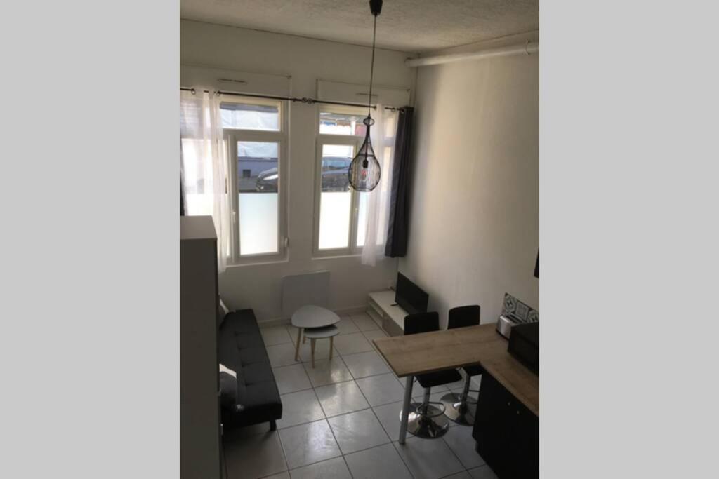 Appartement Studio lumineux centre-ville d Albert Extérieur photo